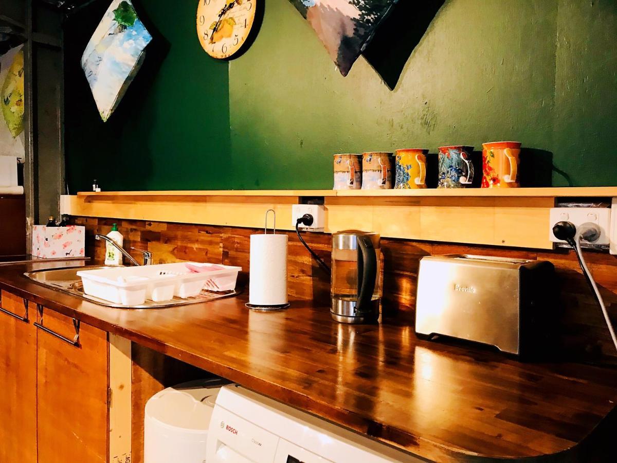 Maleny Monet Studio エクステリア 写真